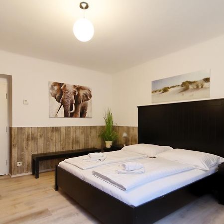 Manu Apartment Hennersdorf Εξωτερικό φωτογραφία