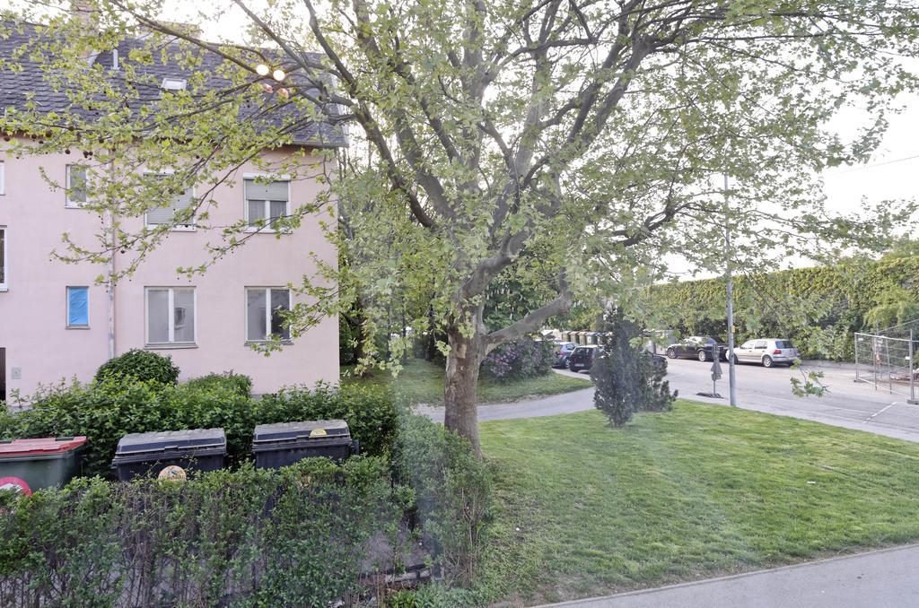 Manu Apartment Hennersdorf Δωμάτιο φωτογραφία